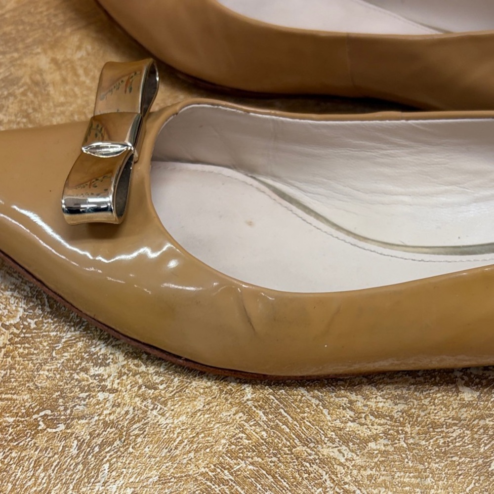 Coach Beige Patent Leather Flats with Metallic Bow - Picture 7 of 9